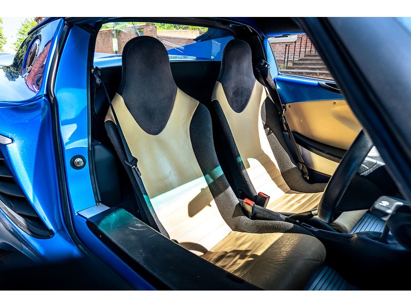 Lotus 1.8 Convertible 2dr Petrol Manual (168 g/km, 120 bhp)