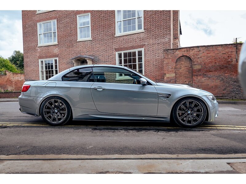 BMW 4.0 V8 Convertible 2dr Petrol DCT Euro 4 (420 ps)