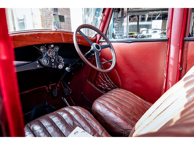 Morris  Saloon 918cc Pre-War British Classic