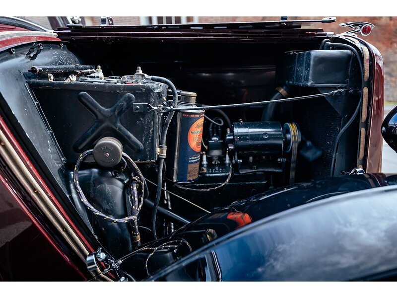 Morris  Saloon 918cc Pre-War British Classic
