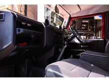 Land Rover Defender 90 TDCi 