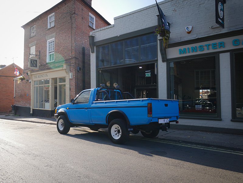 Nissan  D21 Pathfinder Pickup 2.4 Manual Petrol