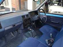 Nissan Pickup  