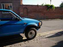 Nissan Pickup  
