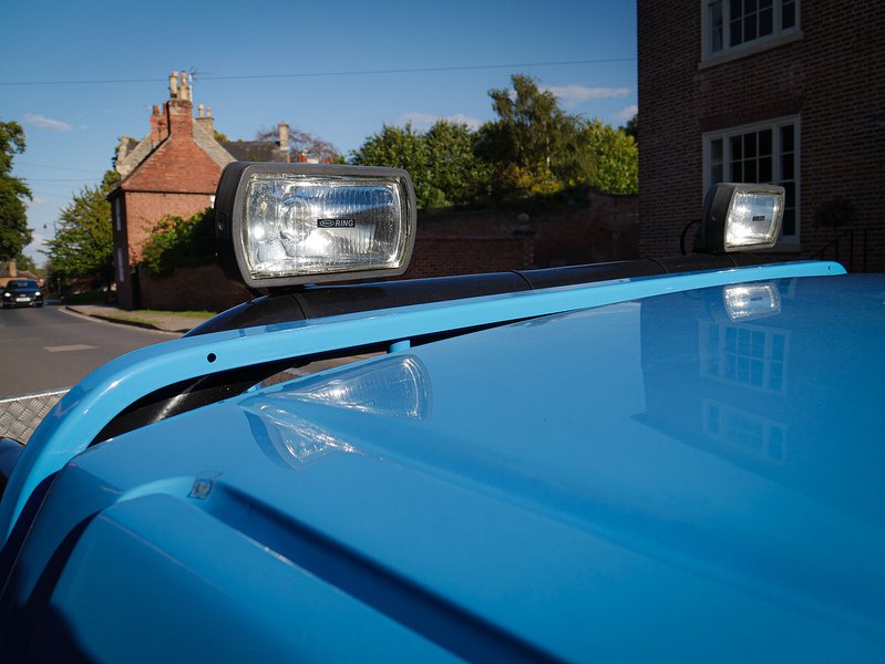 Nissan  D21 Pathfinder Pickup 2.4 Manual Petrol
