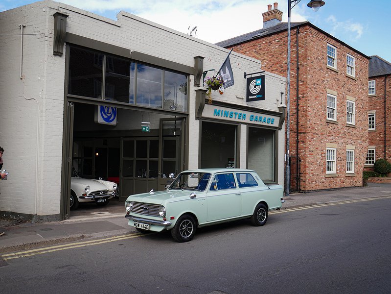 Vauxhall 1966 Vauxhall Viva HA 90 Deluxe