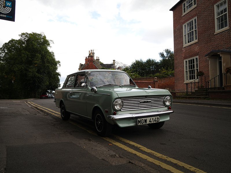 Vauxhall 1966 Vauxhall Viva HA 90 Deluxe