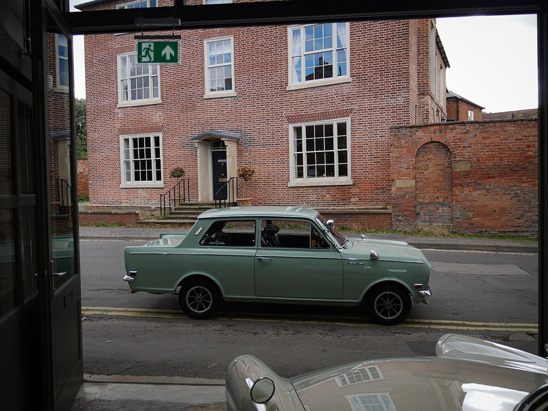 Vauxhall 1966 Vauxhall Viva HA 90 Deluxe