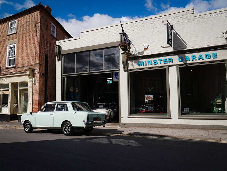 Vauxhall 1966 Vauxhall Viva HA 90 Deluxe