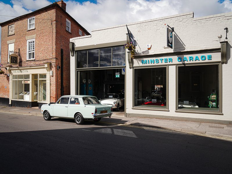 Vauxhall 1966 Vauxhall Viva HA 90 Deluxe