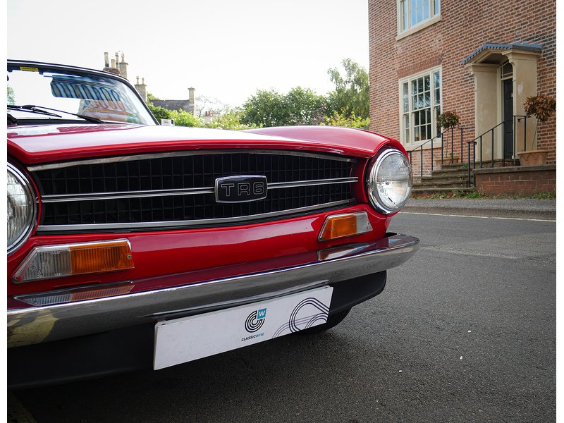 Triumph 1973 Triumph TR6 CR manual O/D 
