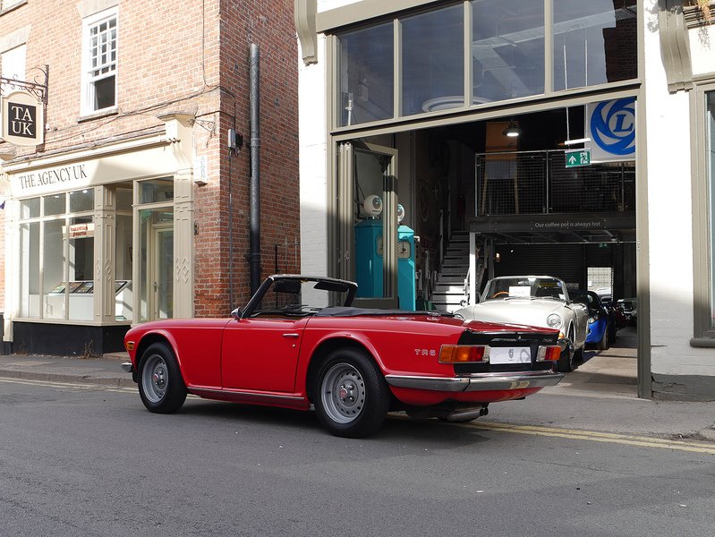 Triumph 1973 Triumph TR6 CR manual O/D 