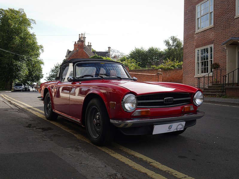 Triumph 1973 Triumph TR6 CR manual O/D 