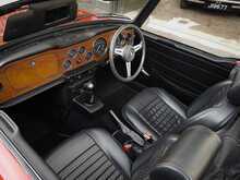 Triumph TR6 CR 