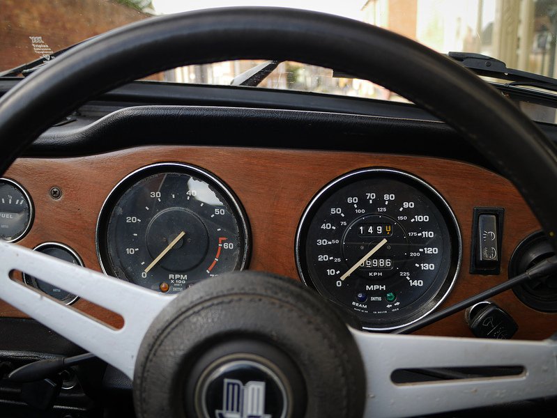 Triumph 1973 Triumph TR6 CR manual O/D 