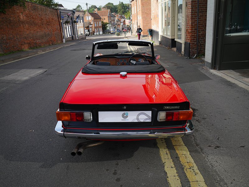 Triumph 1973 Triumph TR6 CR manual O/D 