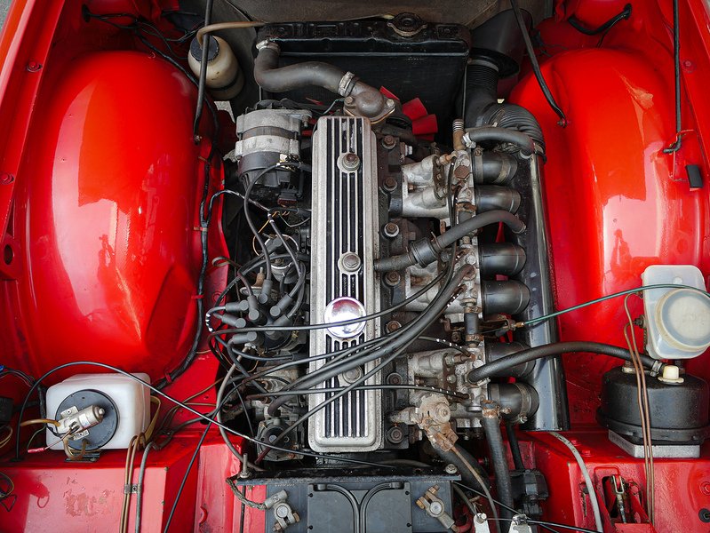 Triumph 1973 Triumph TR6 CR manual O/D 