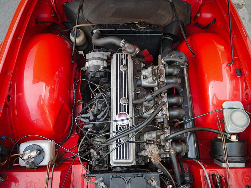 Triumph 1973 Triumph TR6 CR manual O/D 