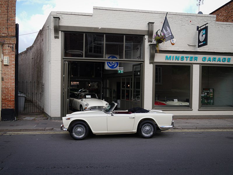 Triumph  Convertible 2.1 Petrol
