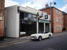Triumph TR4a  