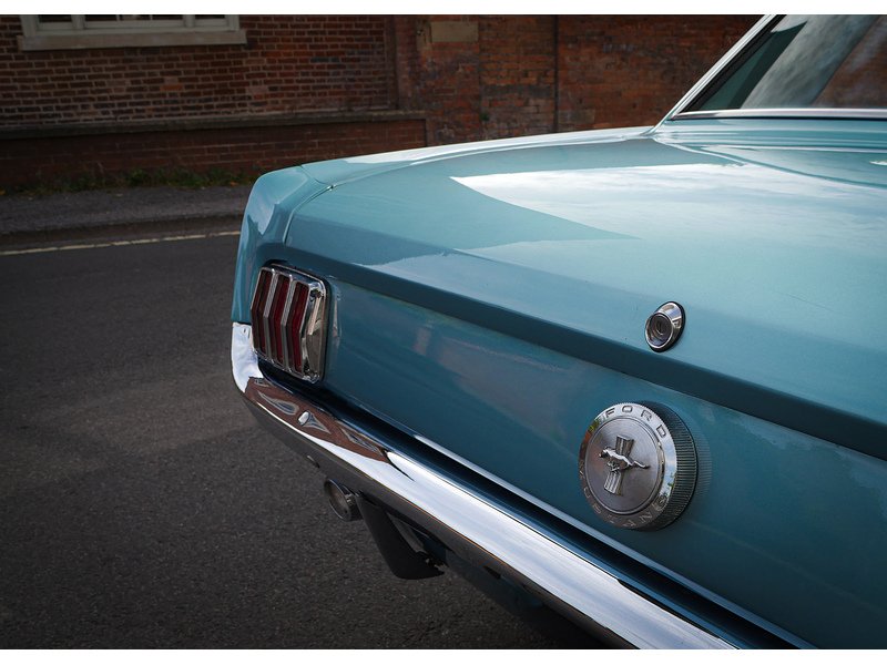 Ford 1966 Ford Mustang Coupe 4.7 Petrol