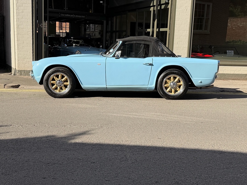 Triumph 1962 Triumph TR4 manual O/D fast road
