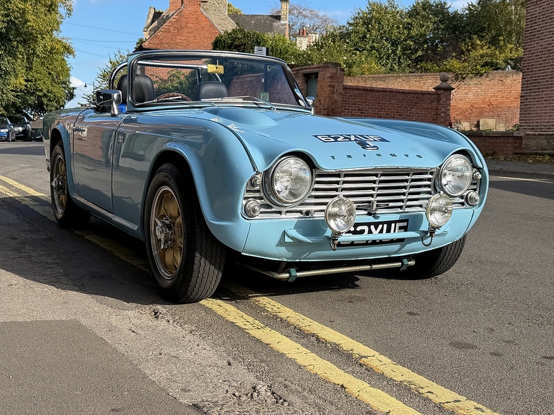 Triumph 1962 Triumph TR4 manual O/D fast road