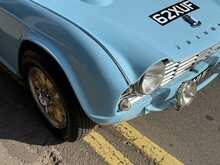 Triumph TR4  