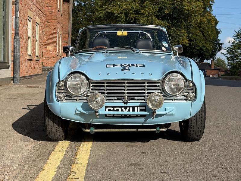 Triumph 1962 Triumph TR4 manual O/D fast road