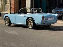 Triumph TR4  