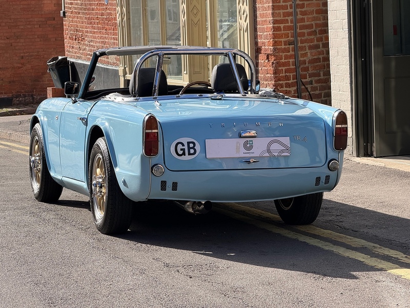 Triumph 1962 Triumph TR4 manual O/D fast road