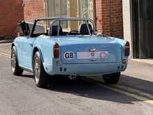 Triumph TR4  