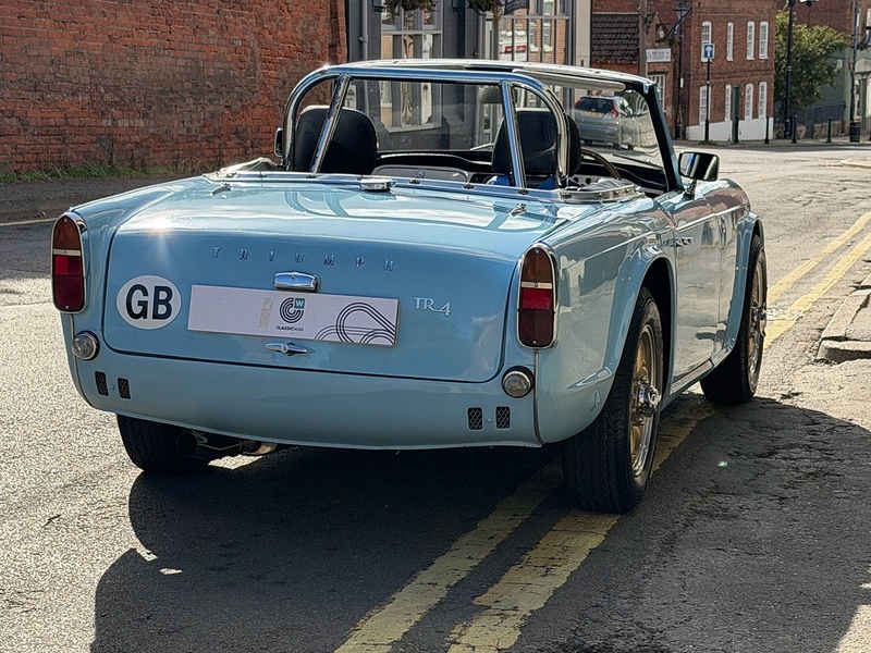 Triumph 1962 Triumph TR4 manual O/D fast road