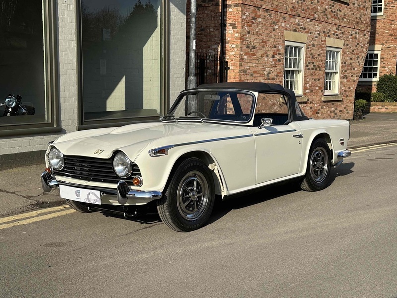 Triumph 1968 Triumph TR5 PI manual O/D