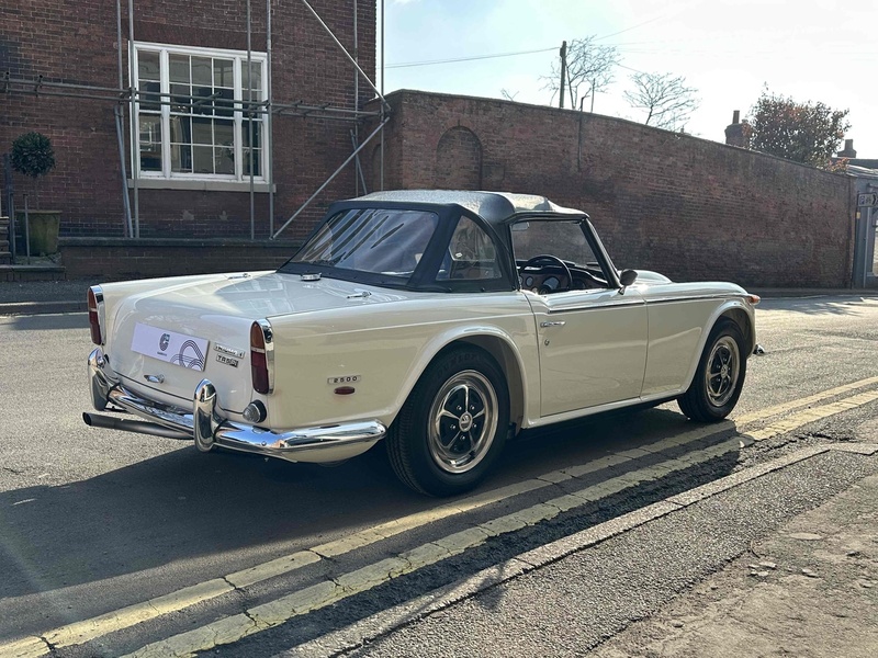 Triumph 1968 Triumph TR5 PI manual O/D