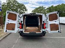 Peugeot Expert BlueHDi 1400 Professional Premium Long Panel Van LWB Euro 6 (s/s) 6dr - U1381