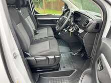 Vauxhall Vivaro Turbo D 2900 Dynamic L1 H1 Euro 6 (s/s) 6dr - U1393