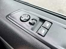 Vauxhall Vivaro Turbo D 2900 Dynamic L1 H1 Euro 6 (s/s) 6dr - U1393