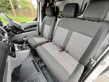 Vauxhall Vivaro Turbo D 2900 Dynamic L2 H1 Euro 6 (s/s) 6dr - U1397