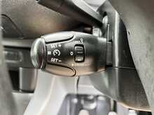 Vauxhall Vivaro Turbo D 2900 Dynamic L2 H1 Euro 6 (s/s) 6dr - U1397