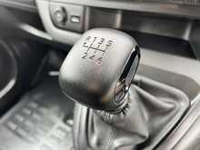 Vauxhall Vivaro Turbo D 3100 Pro L2 H1 Euro 6 (s/s) 6dr - U1400