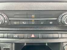 Toyota ProAce 2.0D D Design Medium Panel Van MWB Euro 6 6dr - U1408