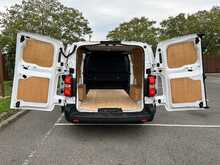 Peugeot Expert BlueHDi 1400 Professional Premium Long Panel Van LWB Euro 6 (s/s) 6dr - U1428