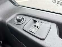 Renault Trafic dCi ENERGY 30 Business+ SWB Standard Roof Euro 6 (s/s) 5dr - U1430