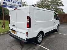 Renault Trafic dCi ENERGY 30 Business+ SWB Standard Roof Euro 6 (s/s) 5dr - U1430