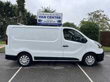 Renault Trafic dCi ENERGY 30 Business+ SWB Standard Roof Euro 6 (s/s) 5dr - U1430
