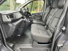 Renault Trafic dCi Blue SL28 Sport L1 H1 Euro 6 (s/s) 5dr - U1439