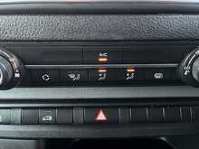 Vauxhall Vivaro Turbo D 3100 Elite L1 H1 Euro 6 (s/s) 5dr - U1468