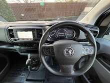 Vauxhall Vivaro Turbo D 3100 Elite L1 H1 Euro 6 (s/s) 5dr - U1468