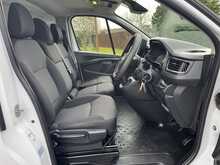 Renault Trafic dCi Blue LL30 Business+ L2 H1 Euro 6 (s/s) 5dr - U1492